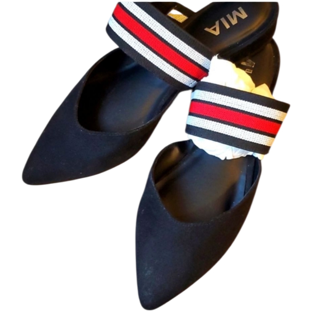 MIA Pointed Toe Black Mules – Women’s Size 6, NWT Chic Slip-On Loafers